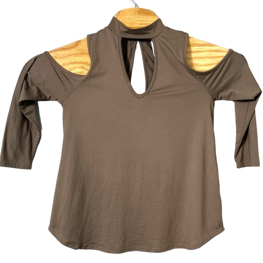 Lime & Chili Taupe Top - Size Small